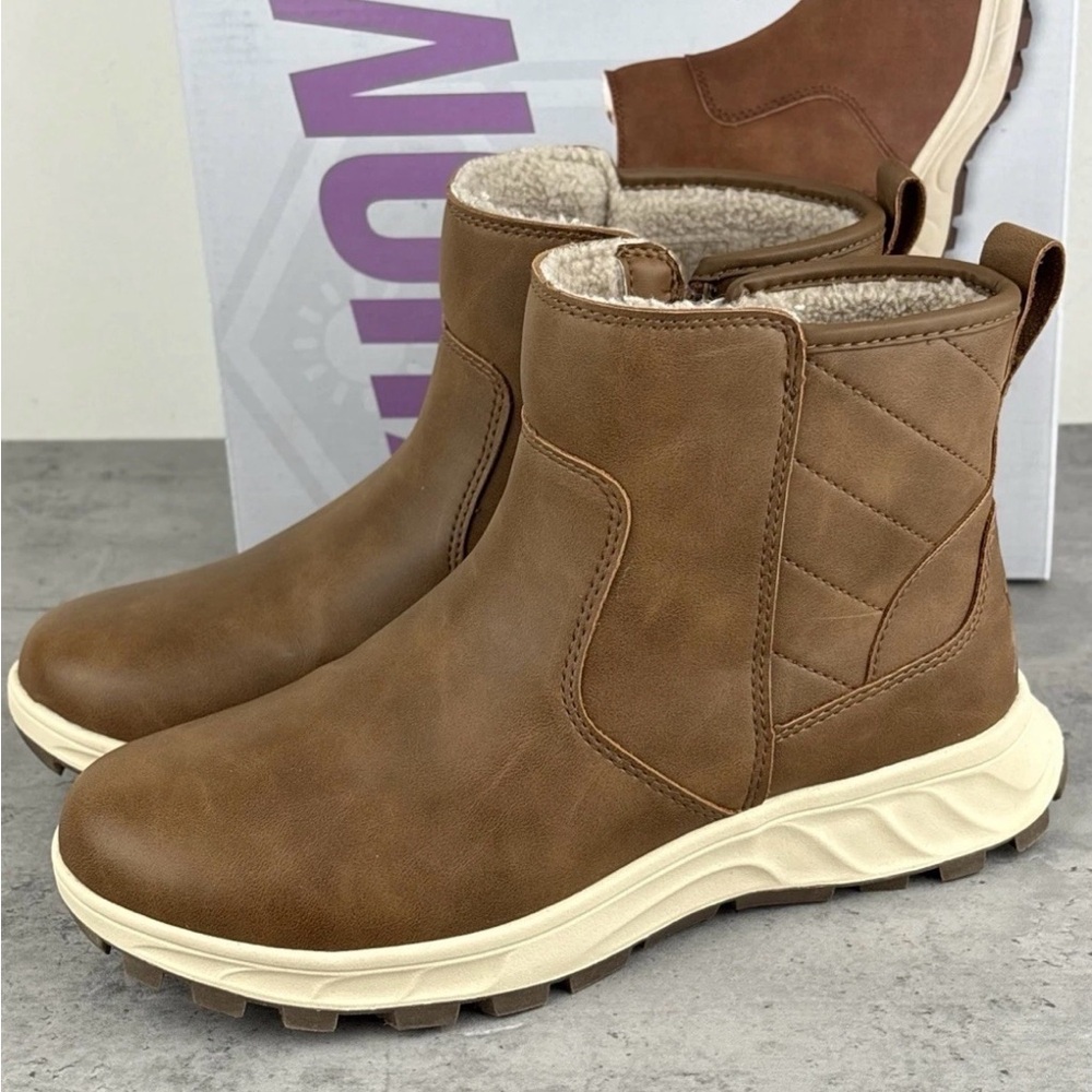 Khombu Dusk Women's Ankle Boots - Brown, Size US 7 New With Box